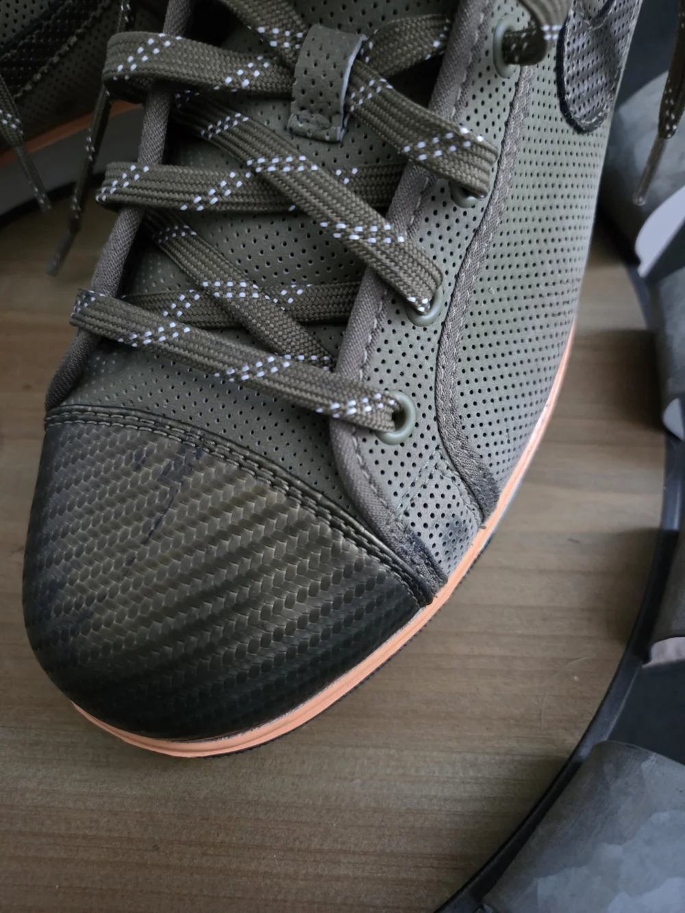 Jordan low top